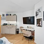Anytime - Gaestehaus Am Weinberg In Uberlingen