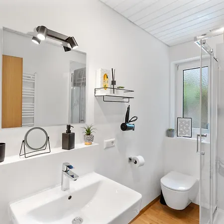 Anytime - Gaestehaus Am Weinberg In * Uberlingen