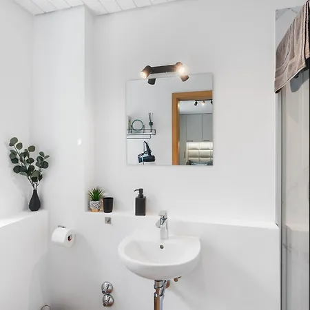 Apartment Anytime - Gaestehaus Am Weinberg In Uberlingen