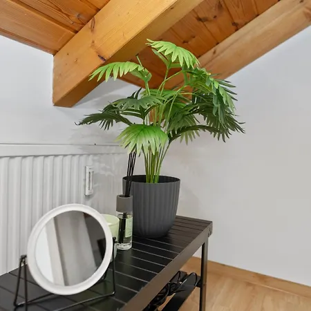 Anytime - Gaestehaus Am Weinberg In Apartment