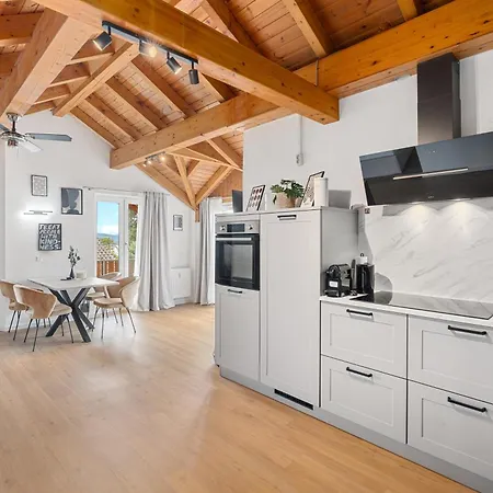 Anytime - Gaestehaus Am Weinberg In * Überlingen