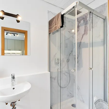 Apartment Anytime - Gaestehaus Am Weinberg In Uberlingen