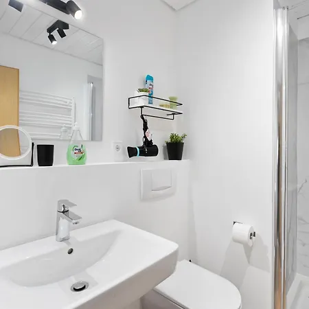 Apartment Anytime - Gaestehaus Am Weinberg In *